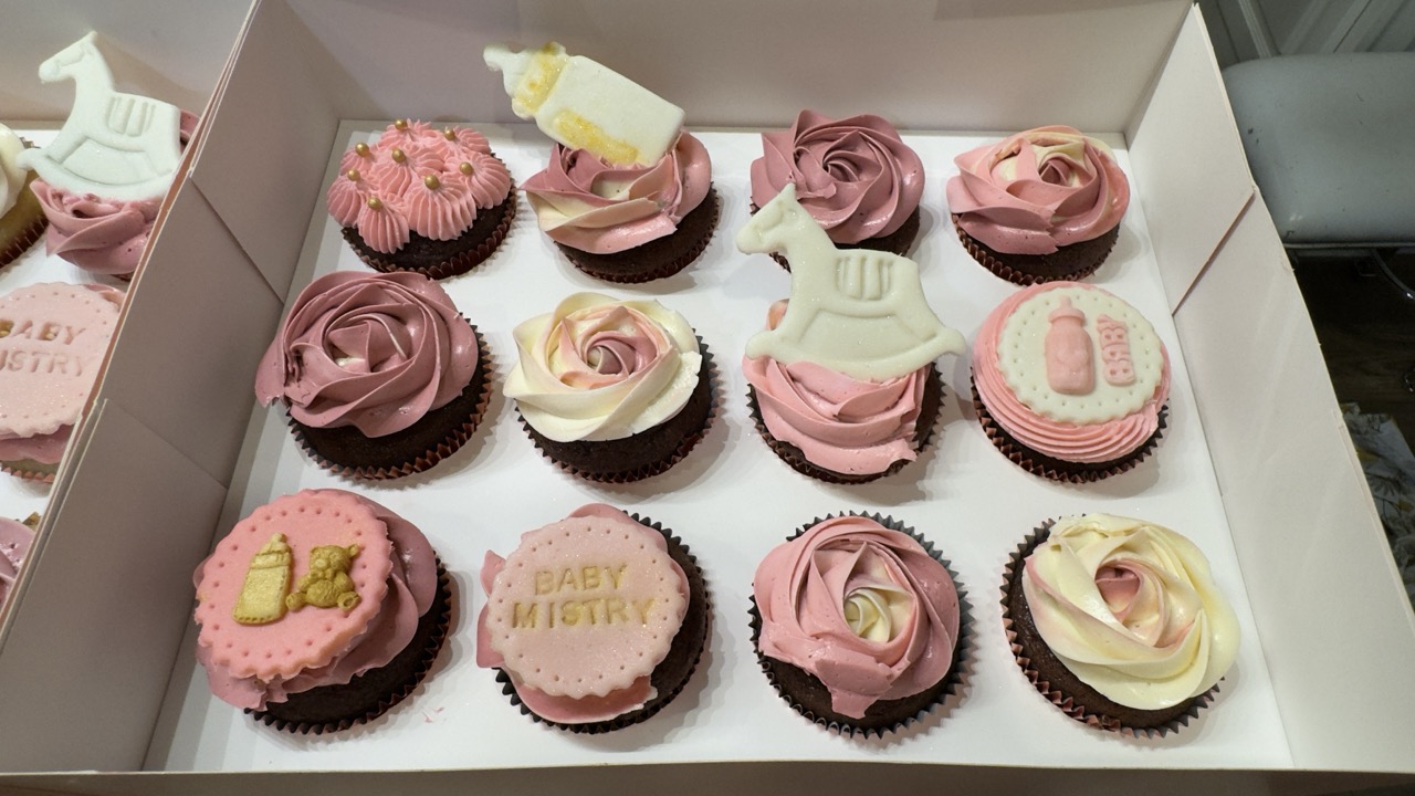 Eggless Baby Shower Cupcakes